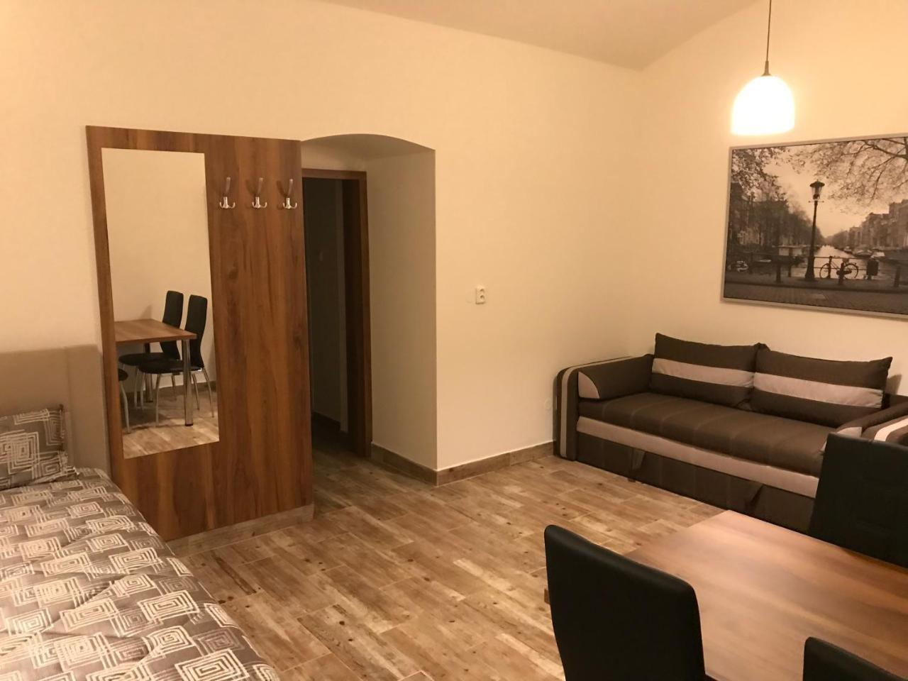 Apartment Dominika Strupcice Luaran gambar